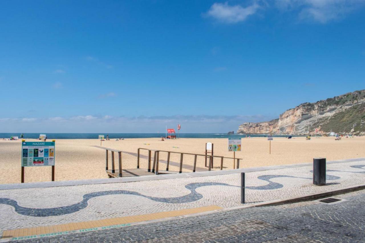 Light Wave Nazare Center 50M Beach Buitenkant foto